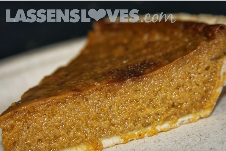 vegan pumpkin pie, vegan recipes, vegan, pumpkin pie, pumpkin, lassens, Lassen's, lassens natural foods, lassens natural foods and vitamins