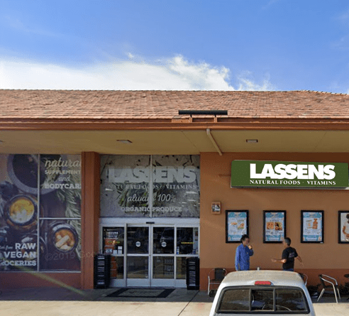 Santa Barbara Storefront - 1020